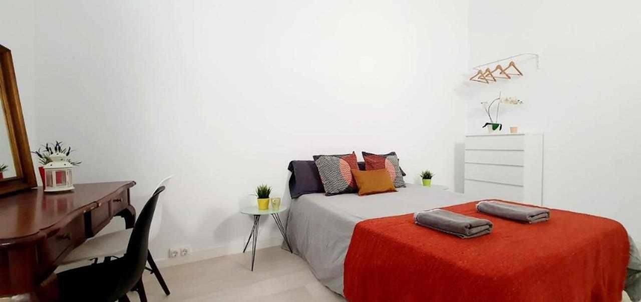 Hotel Urban Basic L'Hospitalet de Llobregat