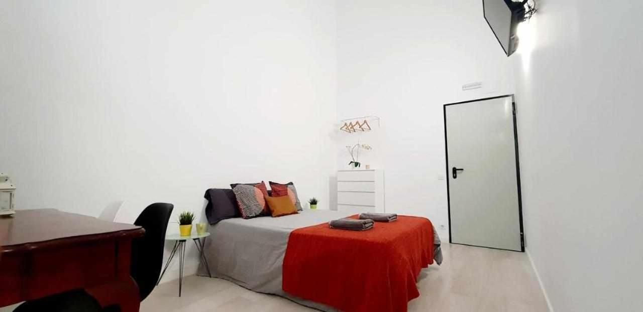 Urban Basic Hotel L'Hospitalet de Llobregat